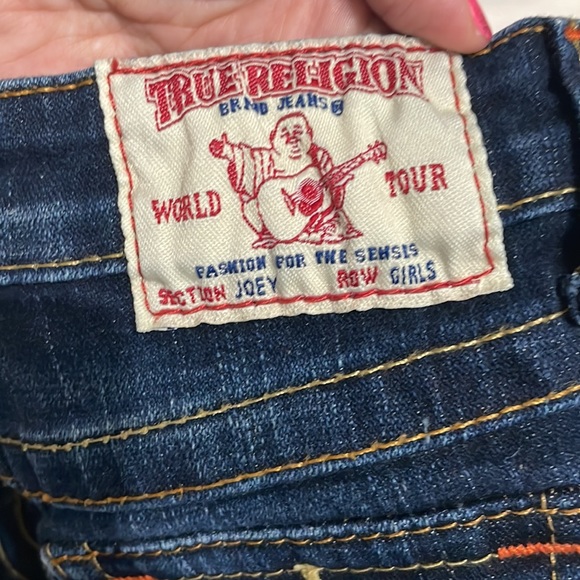 True Religion Girls 6 new jeans. Style joey w/ dark rinse bootcut sl flare - Picture 6 of 11